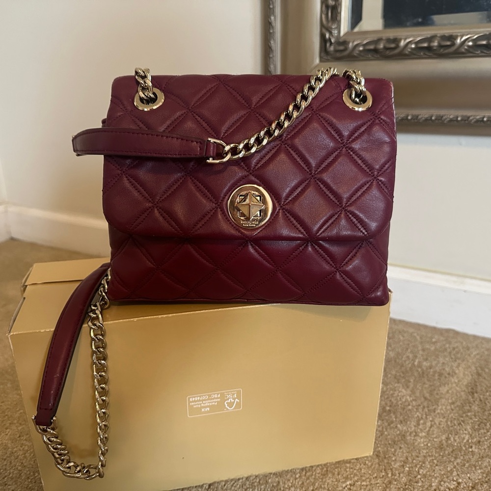♠️Kate Spade Chain strap purse♠️
